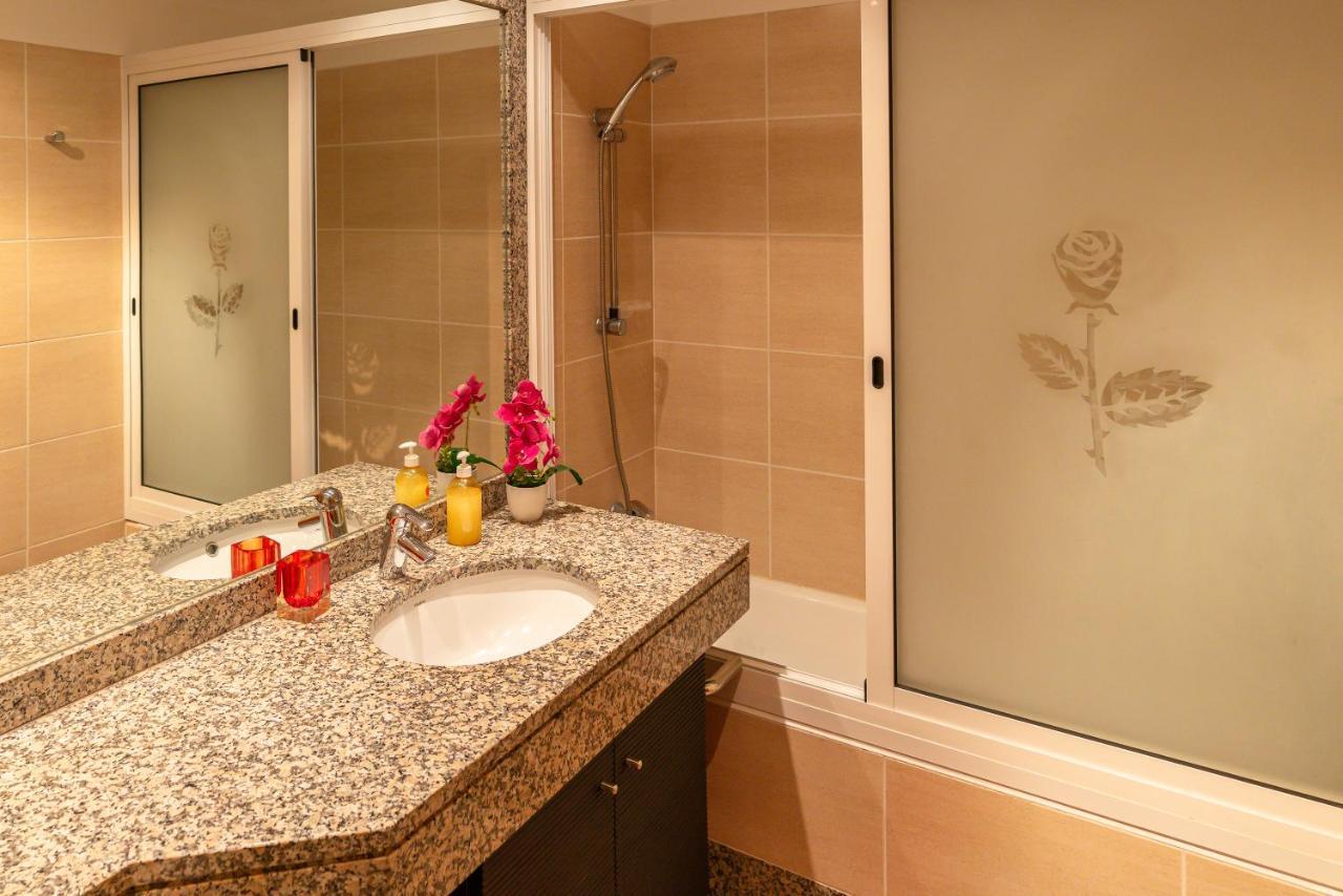 Katerina's Place -